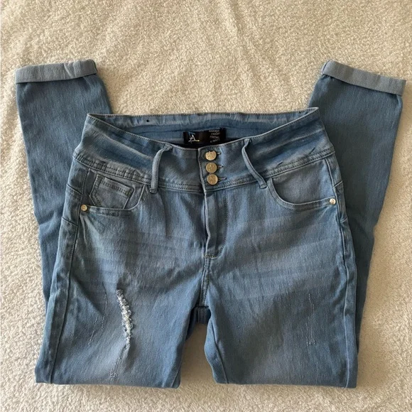 Always Friday Women’s Light Blue Ankle Jeans Size 11 - Picture 2 of 14